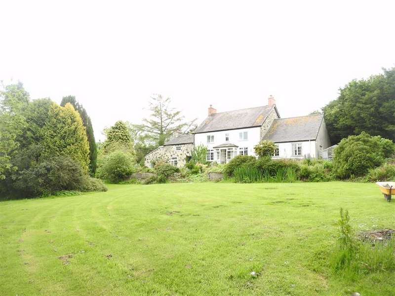 Houses for sale in Newport, Pembrokeshire