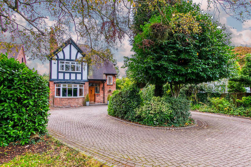 Houses for sale in Alvechurch, Worcestershire