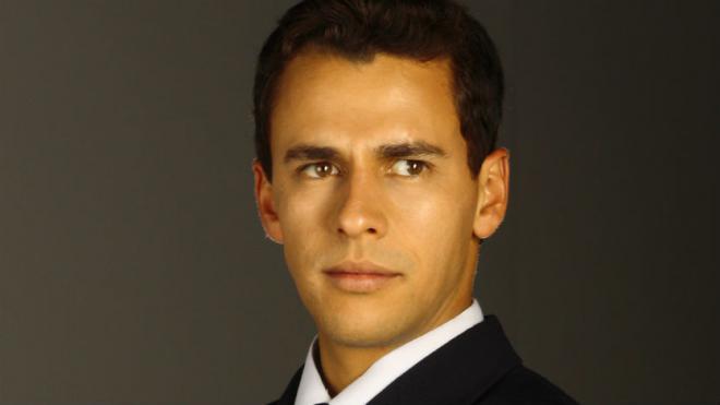 Iván López Net Worth 2021 Wiki Bio, Age, Height, Married, Family