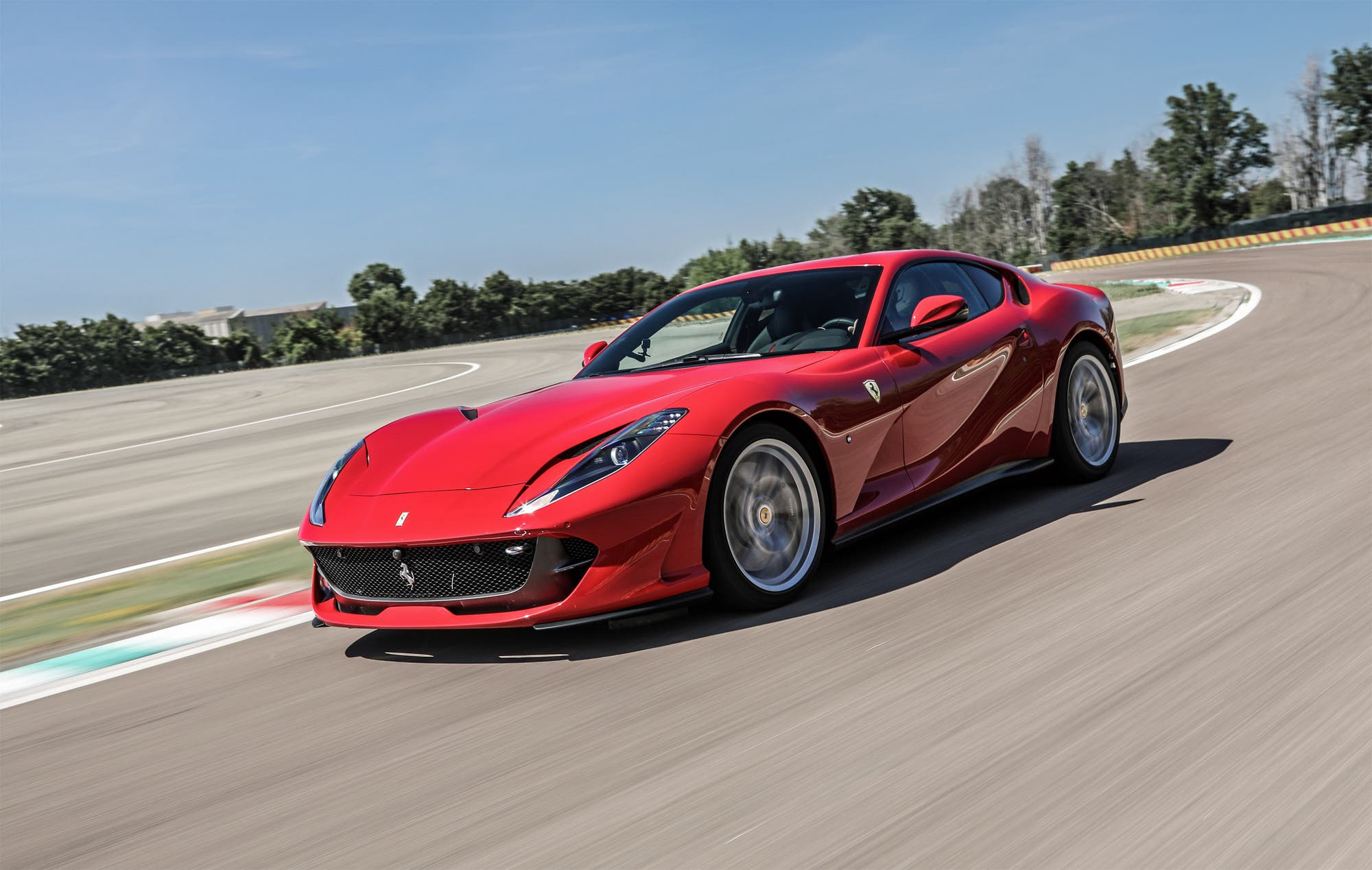 Ferrari 812 Superfast An diesem Ferrari hätte auch Magnum seine helle