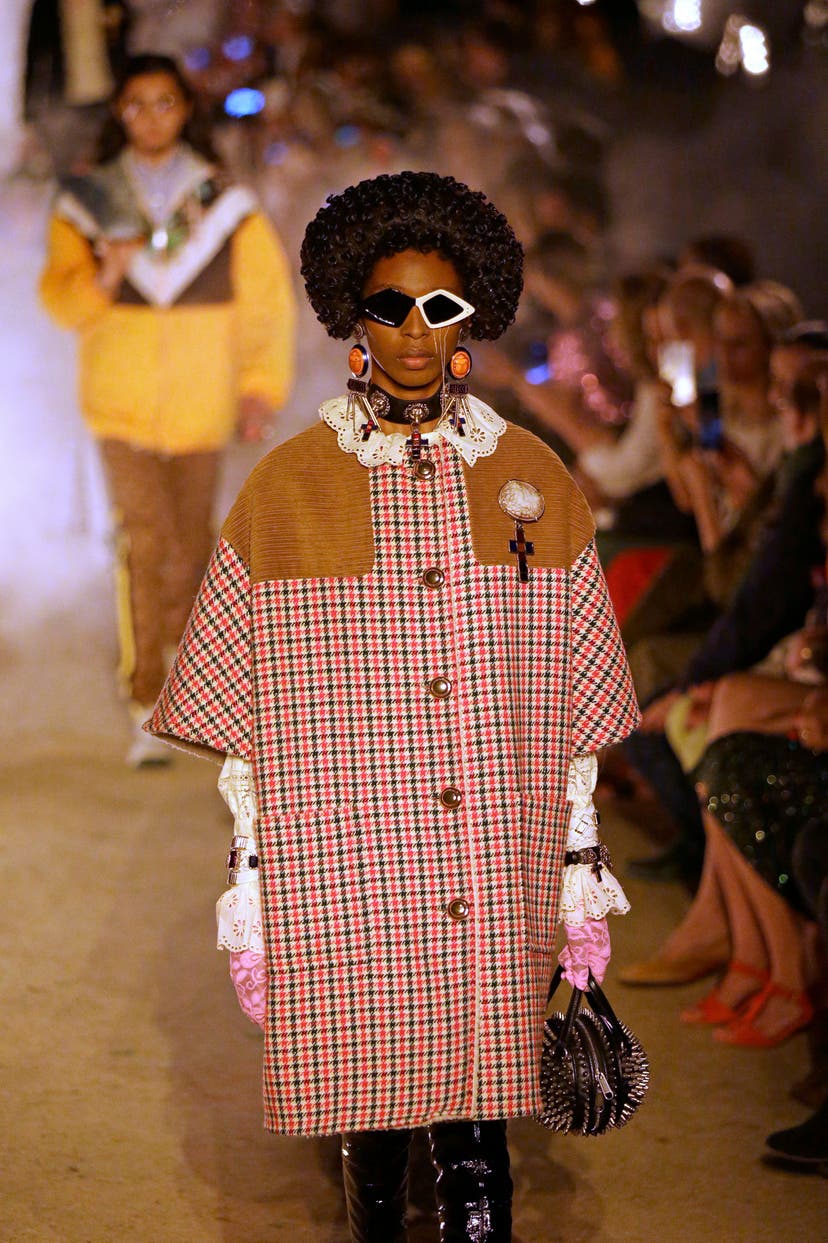Gucci Cruise Collection 2019 Modenschau zwischen Sarkophagen NZZ