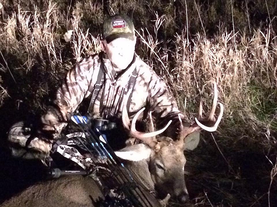 5 Day Whitetail Deer Hunting Trip in South Dakota Outguided
