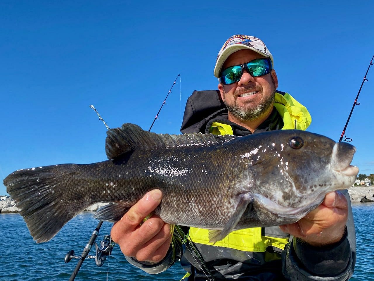 8 Hour Flounder & Tautog Fishing Charter on Cape Cod Outguided