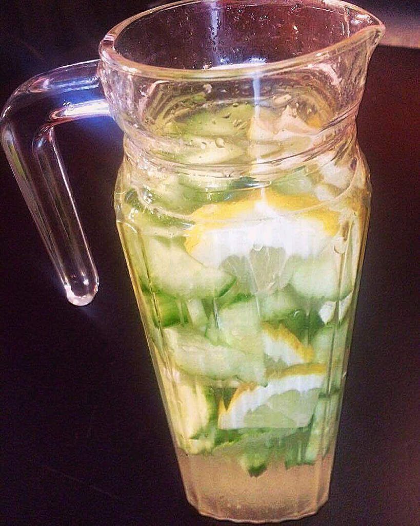 Eau Détox Citron, Gingembre ! Gourmets sans prise de tête