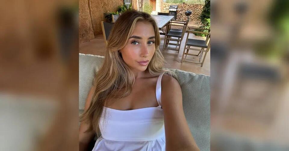 Revealed The One Intimate Act OnlyFans Shock Merchant Lily Phillips
