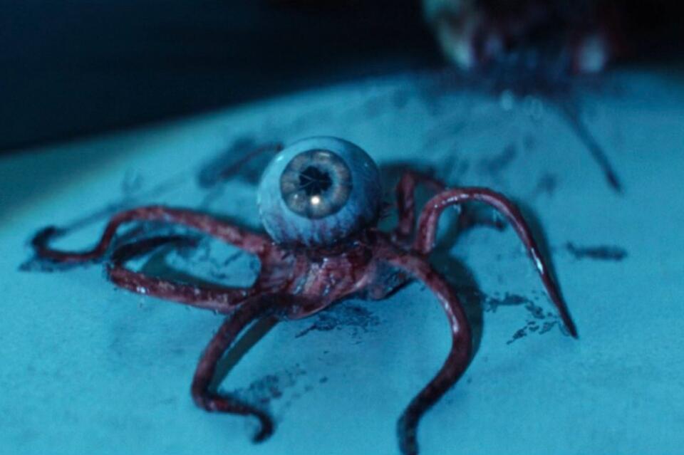 ‘Alien Earth’ Creator Says Its Eyeball Alien Is The Most Disturbing
