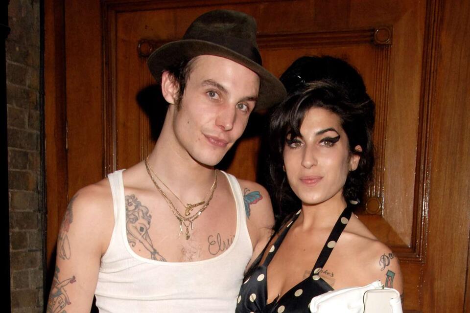 Where Is Amy Winehouses Exhusband Blake Fieldercivil Now Over 14