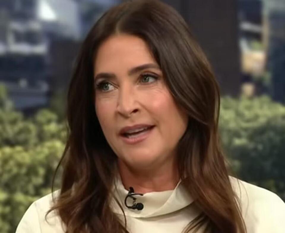 Lisa Snowdon shares symptoms she ‘ignored’ when she ‘almost died’ from
