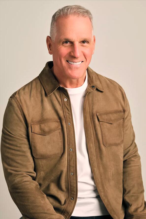 Meet Former NFL Player Mel Owens The New Leading Man For Season 2 Of