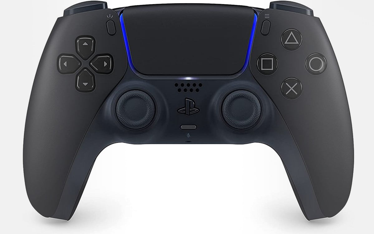 La DualSense Midnight Black pour PS5 est de retour à 59,95