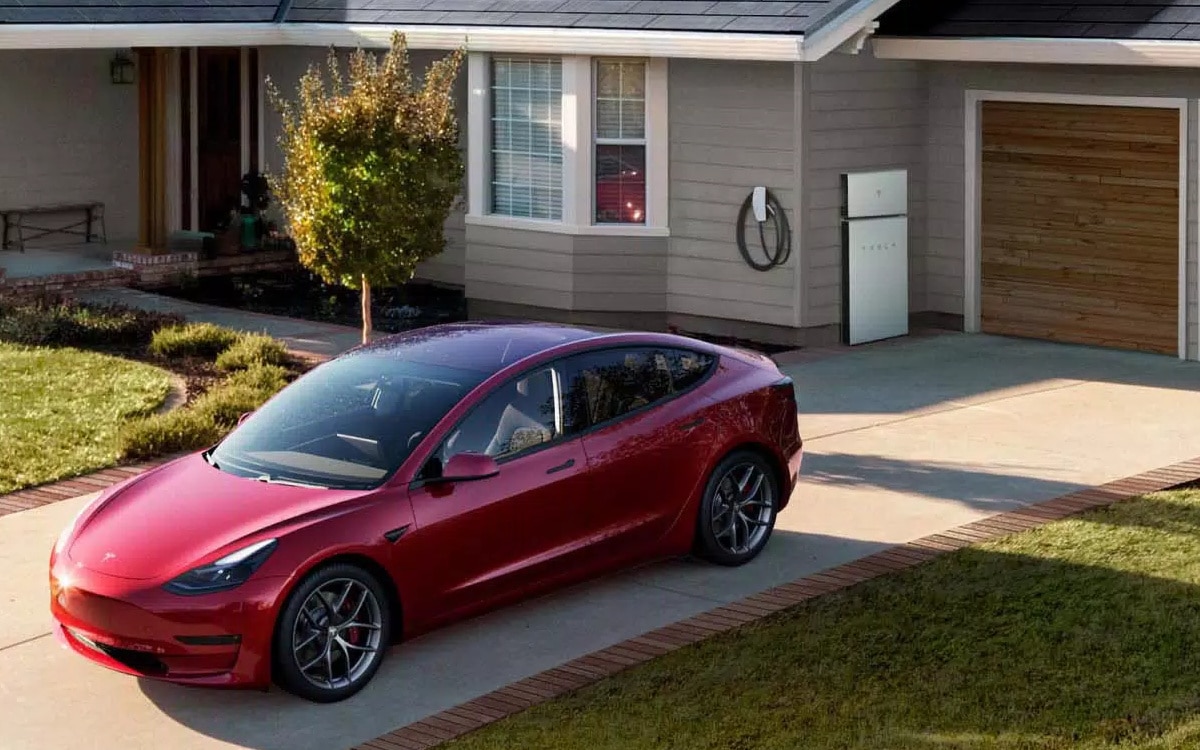 2024 Tesla now sells electricity generated by owners of its solar panels