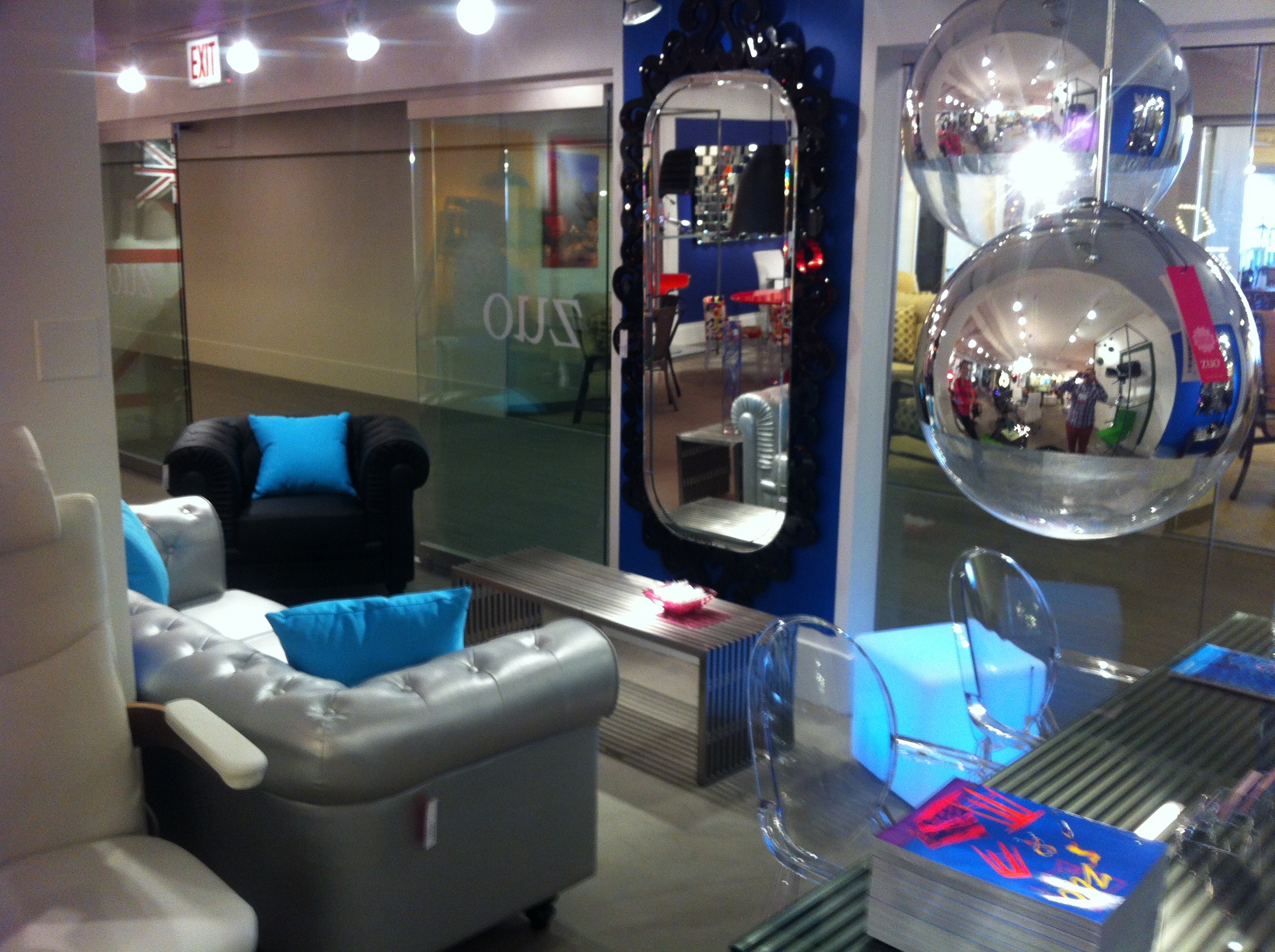 ZUO Modern Unveils New Furniture Showroom for NeoCon® Chicago