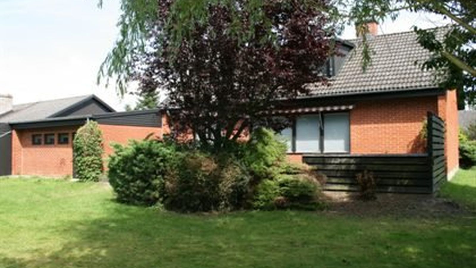 Tallviksvägen, Höllviken Hyr Villa Qasa