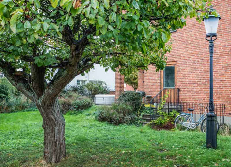 Ledig lägenhet 2 rum (52 kvm) 7300 kr/mån Hyresmaklaren.se