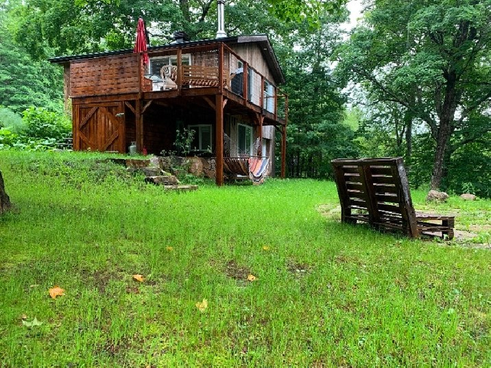 Chalet à louer, accès bord de l’eau, avec quai et in