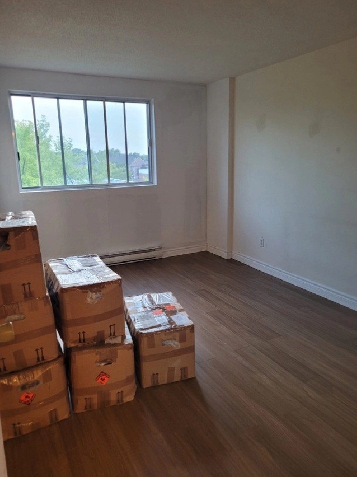 Cession de bail pour le 1er Novembre, 4 1/2 Tout inclus, 1300 in