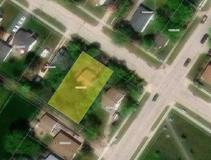 508 Clandeboye Ave in Winnipeg,MB Houses for Sale