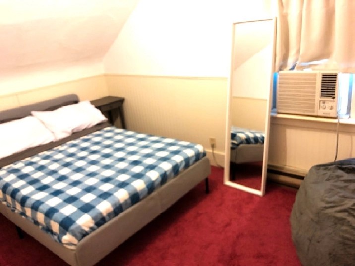 A Cottage to Make Memories at 40 Mile Lake in Medicine Hat,AB Houses