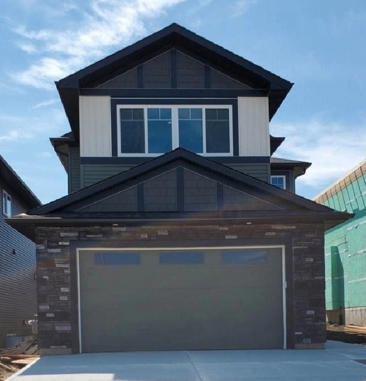 5601 51 Street Vegreville, AB in Strathcona County,AB Houses for Sale