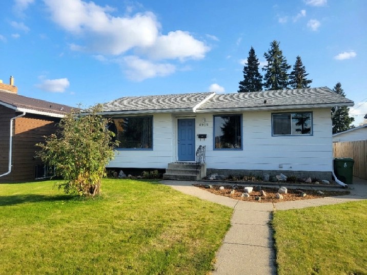 Edson home for sale by owner in Edmonton,AB Houses for Sale