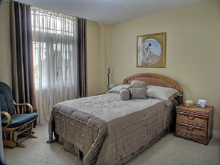 ROOM BY Conestoga College in Cambridge,ON Room Rentals & Roommates