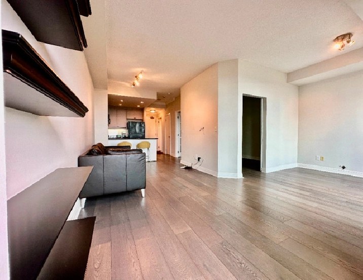 Yonge&Bloor 1B 1 Condo for rent in City of Toronto,ON Apartments