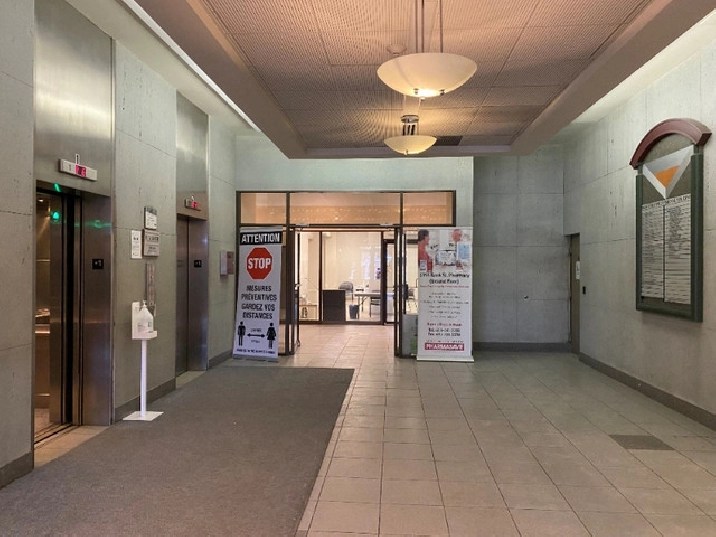 OFFICE AND RETAIL SUITES AVAILABLE FOR LEASE IN OLD OTTAWA SOUTH in Ottawa,ON Commercial