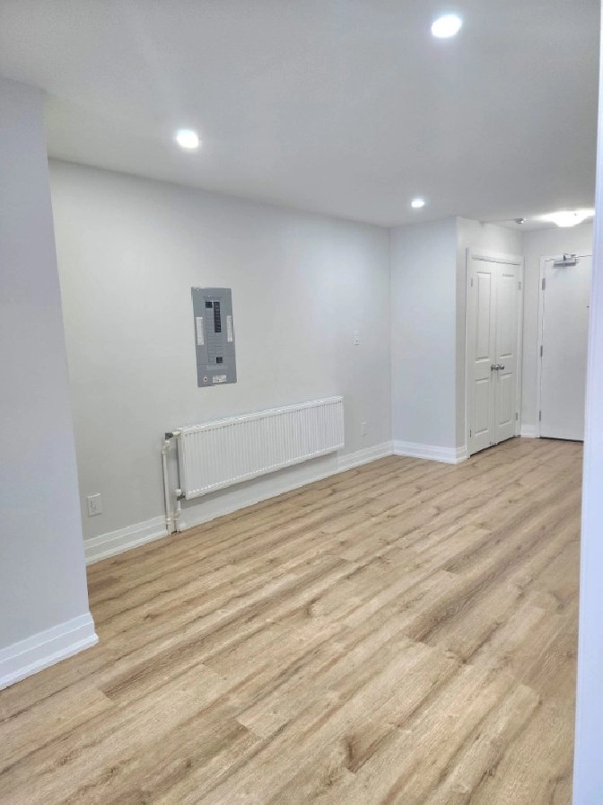 one bedroom apartment St.Clair Ave West in City of Toronto,ON