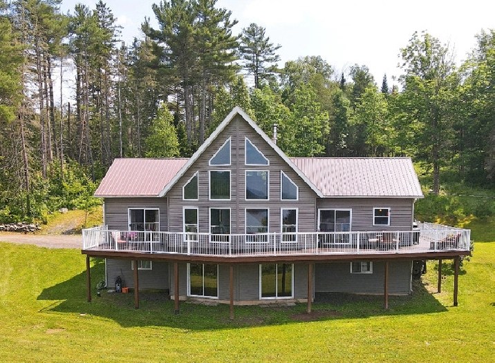 Nature Lover’s Paradise 13.59 Acres Spectacular Water View! in Fredericton,NB Houses for Sale