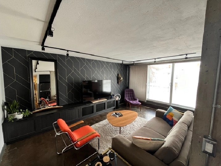 Contemporary OneBedroom Condo in Mission in Calgary,AB Apartments