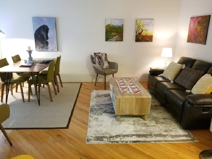 Super 41/2 CôteSaintLuc / Cavendish in City of Montréal,QC