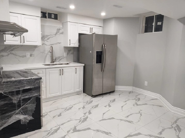 Brand New One Bedroom basement Woodbridge Vaughan in Markham / York