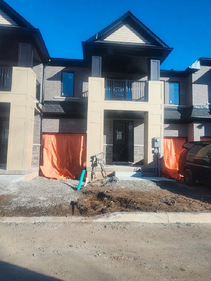 BEAUTIFUL 3 BED 1362 SQ FT ASSIGNMENT SALE IN NIAGARA FALLS in St