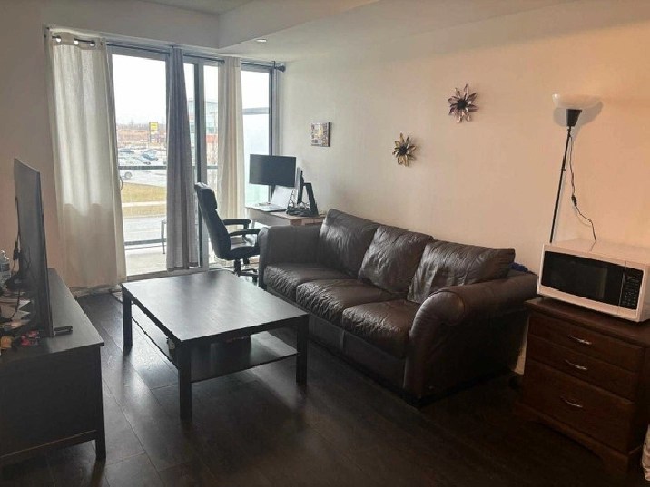 NEW 1 bedroom plus den condo Burlington in Oakville / Halton Region,ON