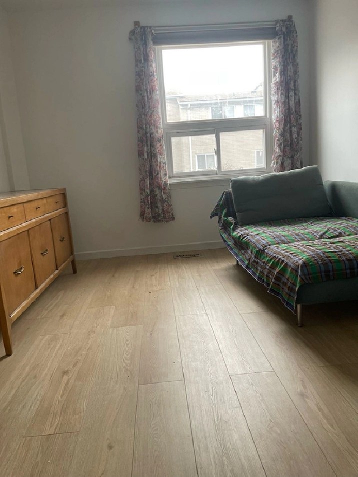 4 bedroom’s for rent. Finch and Leslie in City of Toronto,ON Room