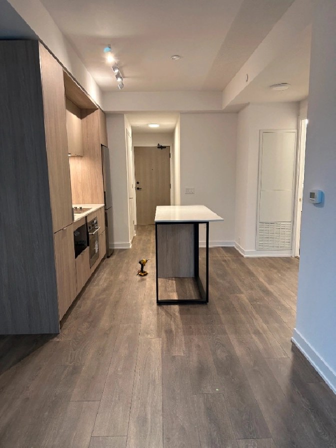 Brand New 1 den Condo w/Parking & locker Regent Park Downtown in City