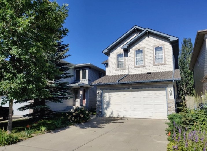 House for rent in Panorama close to Catholic & public Elementar in