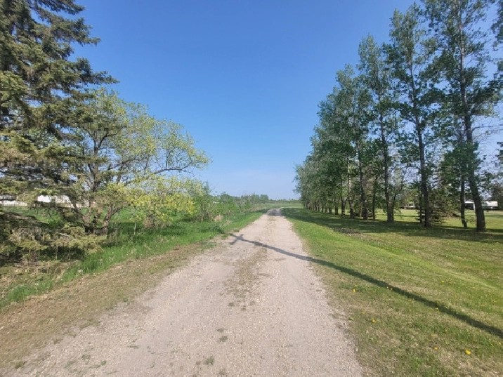 One of a kind 27 ACRES in Ste Anne Mb in Winnipeg,MB Land for Sale