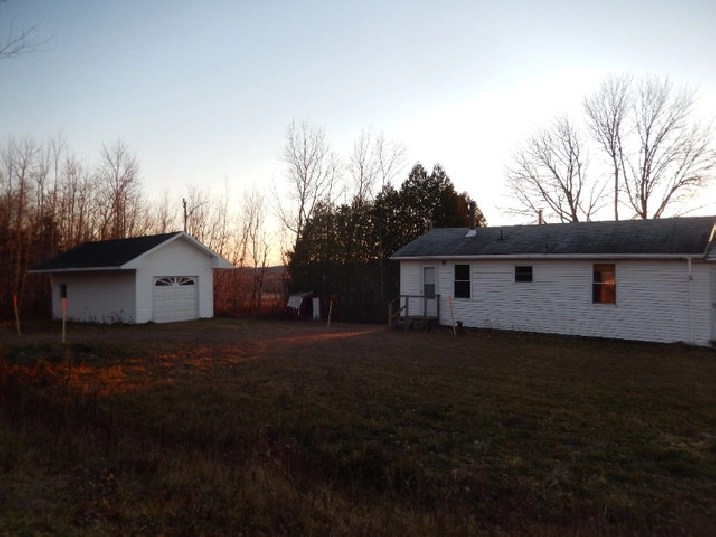 Country Home Near The Water in Fredericton,NB Houses for Sale