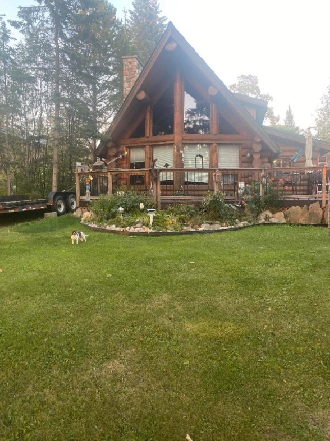 Log Home in Edmonton,AB Houses for Sale