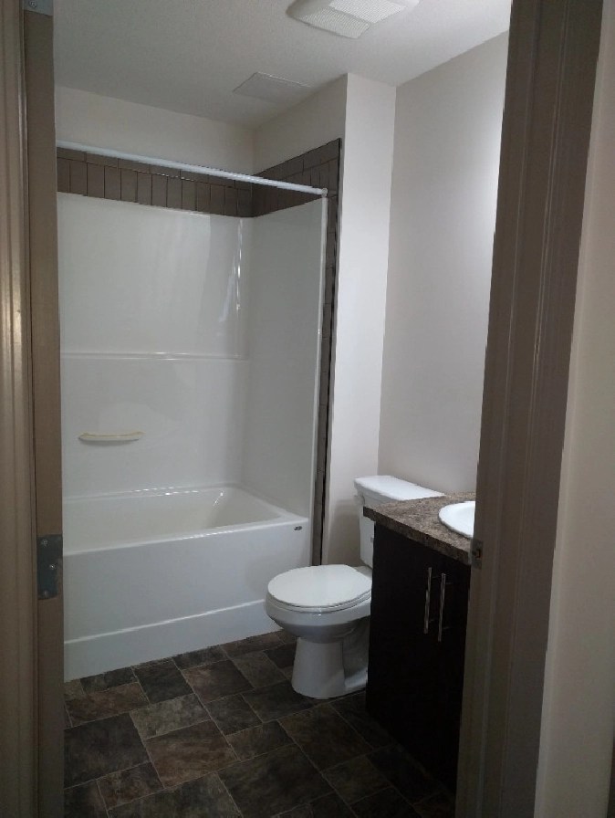 May 1, Luxury 2Bdrm suite, Rocky Mountain House 1475 in Red Deer,AB