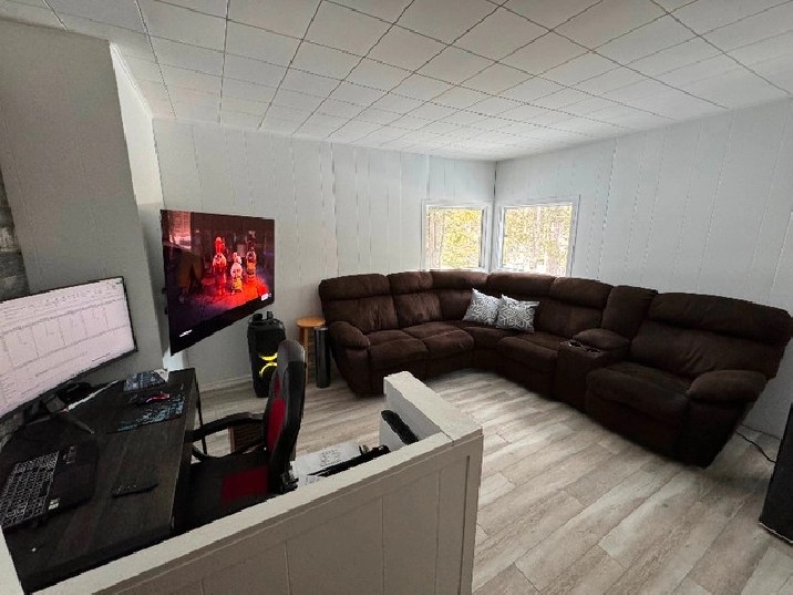 Maison / chalet à Roberval in LacSaintJean,QC Houses for Sale