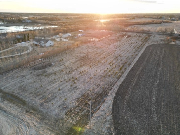 Beautiful 3.37acre lot on secluded street in St Clements in Winnipeg