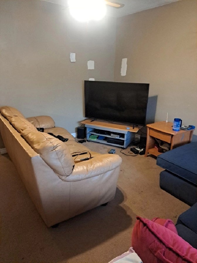 Student in North Bay,ON Room Rentals & Roommates