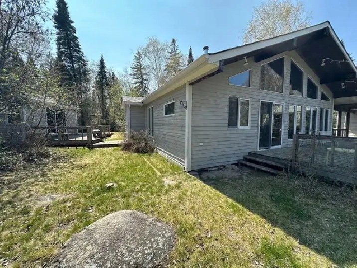 327 First Avenue, Victoria Beach Restricted Across from beach! in