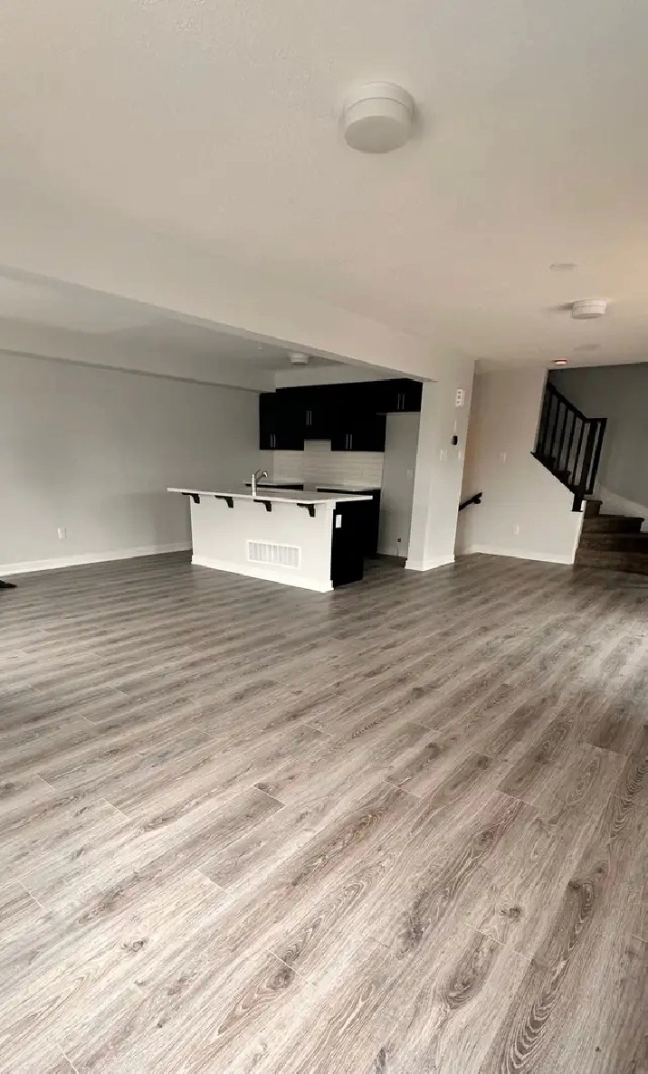 Brand new spacious townhome rental in Kanata in Ottawa,ON Apartments