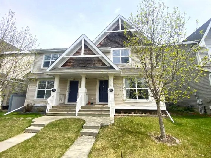 7215 21 Ave SW, Summerside, Edmonton 2Storey Half Duplex in Edmonton
