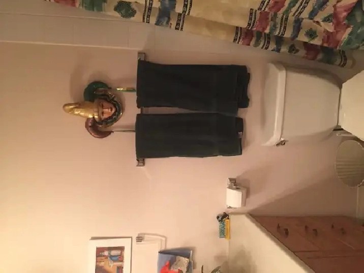 Beautiful Signal Hill SW Rental in Calgary,AB Apartments & Condos for