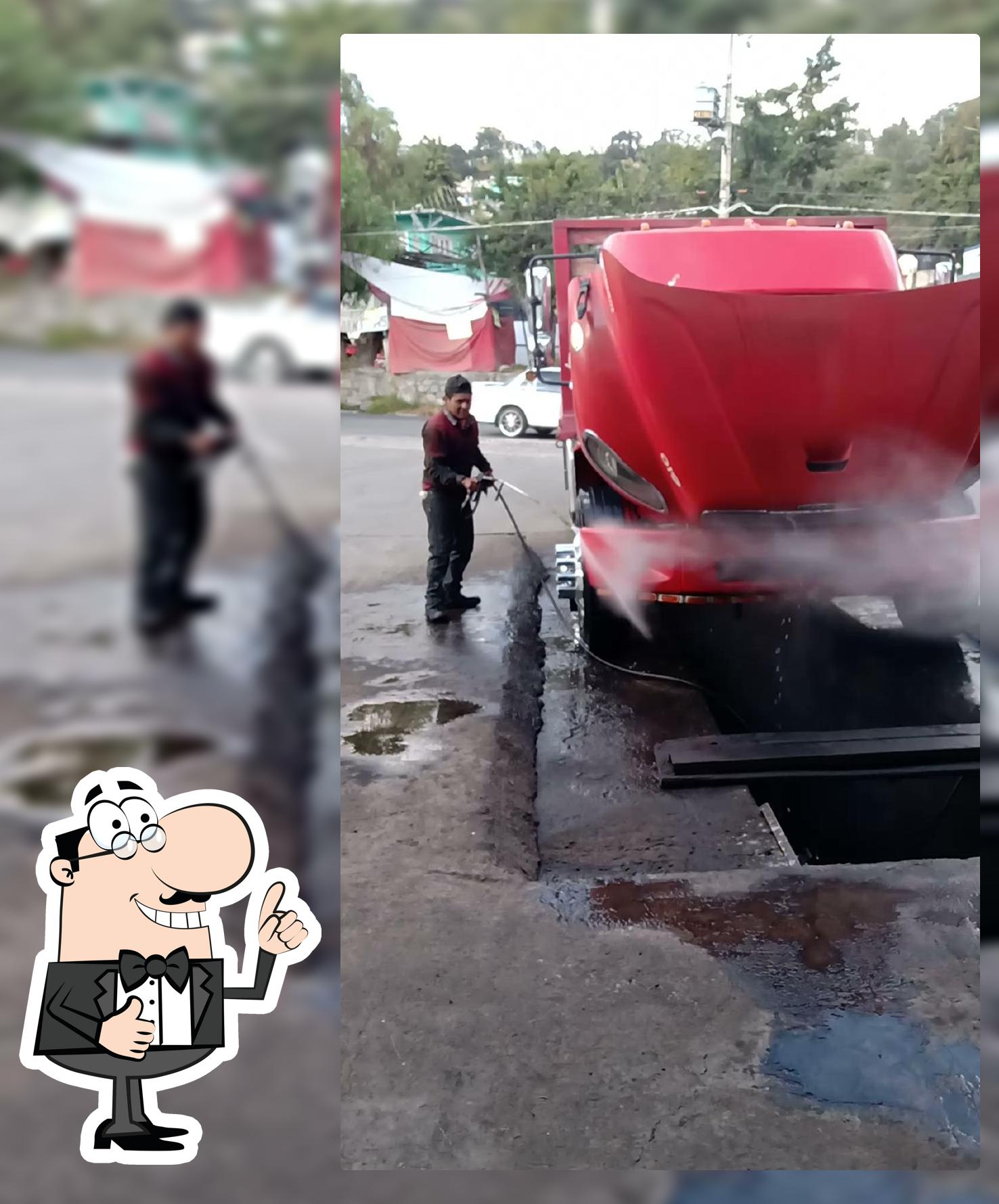 Find the best place to eat in Progreso Industrial, winter 2024