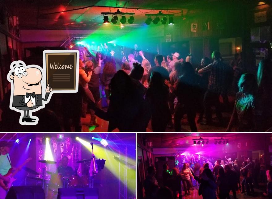 Vinnie's Bar in Decatur Restaurant menu and reviews